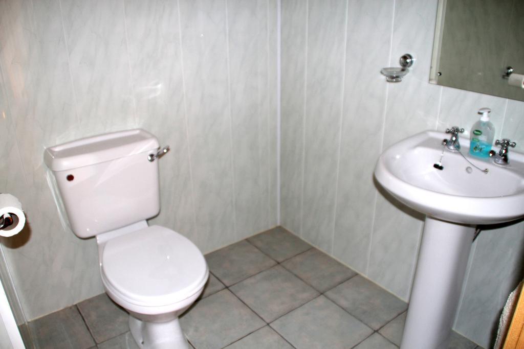 Woodview House Bed And Breakfast バリンローブ 部屋 写真