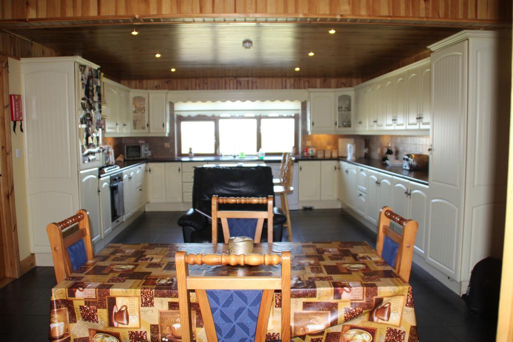 Woodview House Bed And Breakfast バリンローブ エクステリア 写真